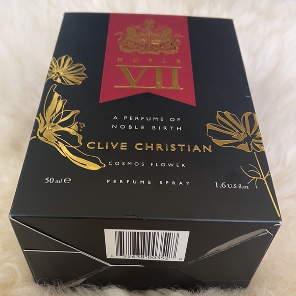 Clive Christian - Picture 2 of 3